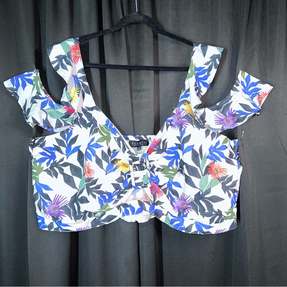 ELOQUII Crop Top Cold Shoulder Floral Buckle Size 28 Summer Beach Holiday NWOT